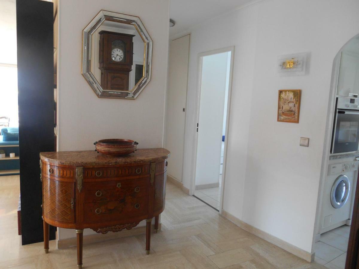 Appartement Le France - Vacances Cote D'Azur Мандельё-ла-Напуль Экстерьер фото